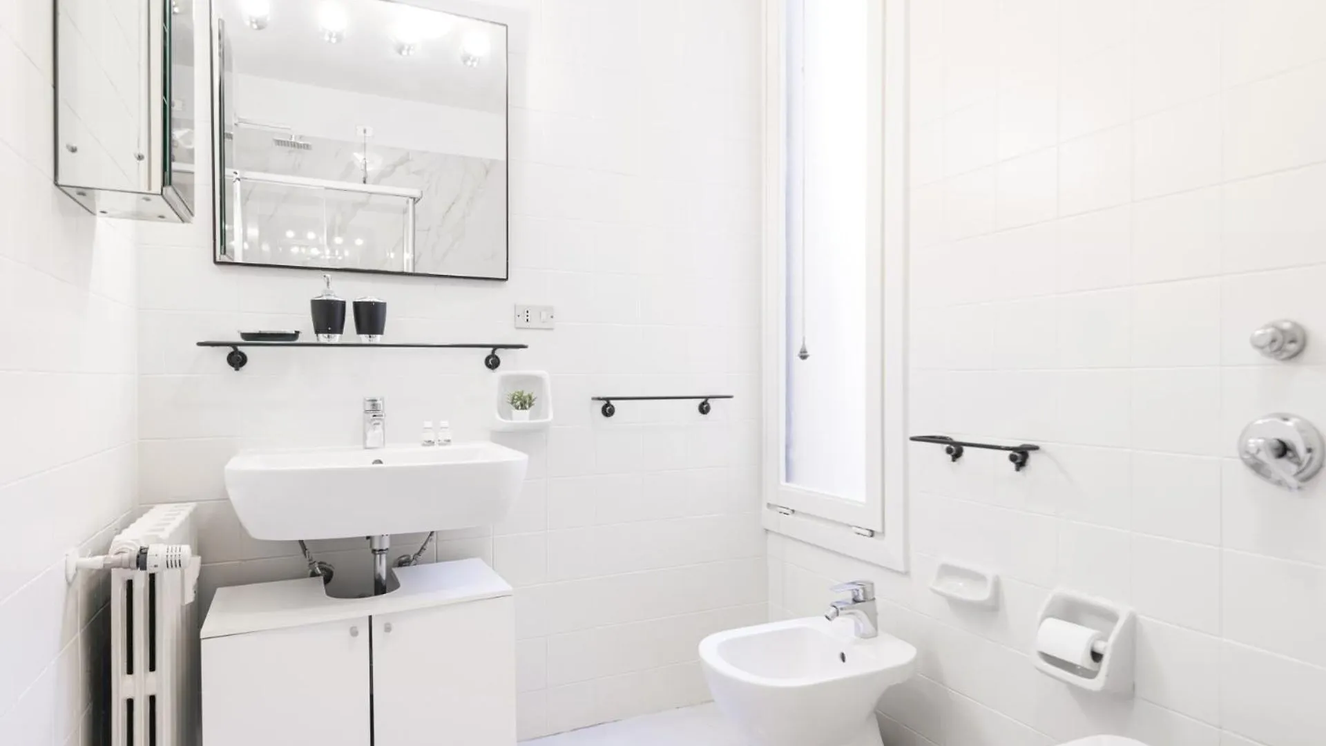 Easylife - Rifugio Elegante In Porta Romana Milan Italy
